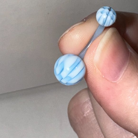 14 Gauge Blue and White Checkerboard Belly Ring - Picture 13 of 14